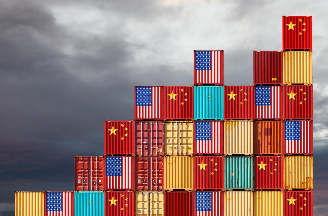 us and chinese cargo containers