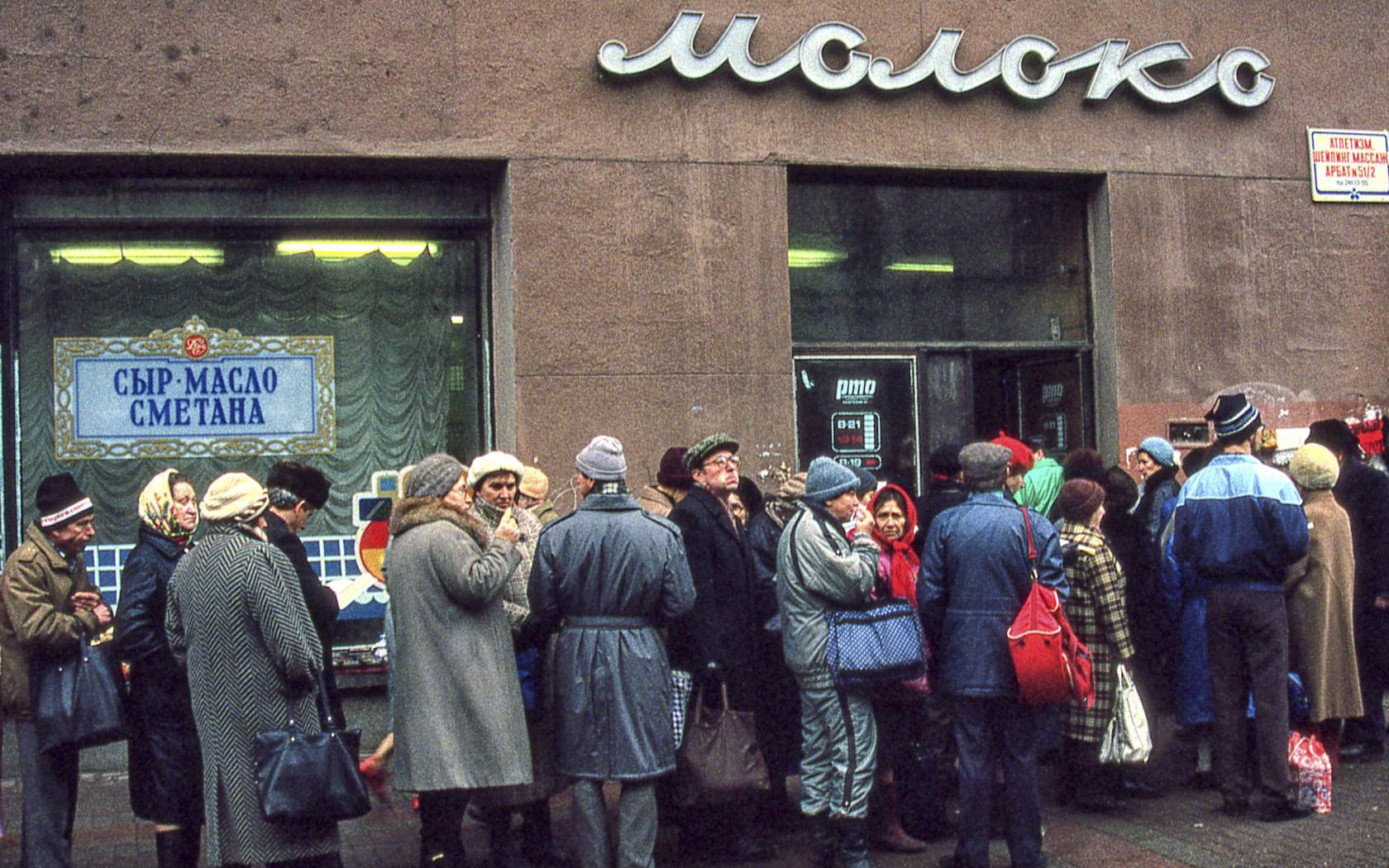 Russia’s Food Price Inflation Soars to Staggering 48.8% in Six Months